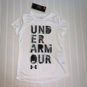 🆕 Under Armour t-shirt 6-7